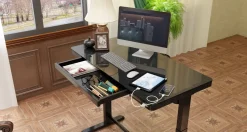 GLASSLINE LASIKANNELLINEN SÄHKÖPÖYTÄ VETOLAATIKOLLA MUSTA