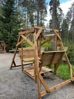 KATARIINA 2 PUOLEINEN KEINU ILMAN KATTOA