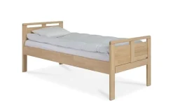 KITEE SENIORI SÄNKY SLEEP WELL VAAHTOMUOVIPATJALLA