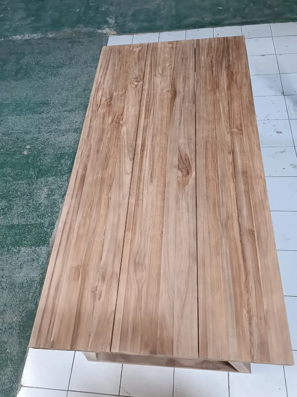 Marcelo Tiikki ruokapöytä 270x100 cm, paksua massiivitiikkiä!