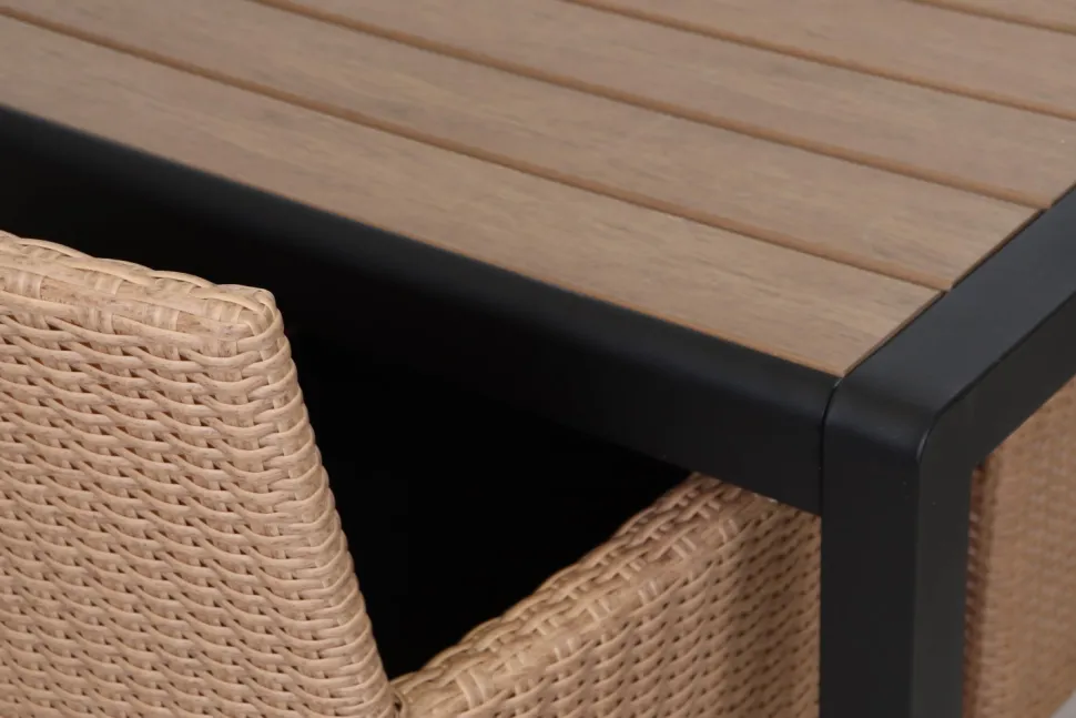 MILANO ARTWOOD PÖYTÄ + 4 LARGO POLYROTTINKI TUOLIA LUONNONVÄRI