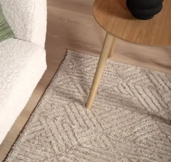 MODENA NUKKAMATTO, ERI KOKOJA JA VÄREJÄ!